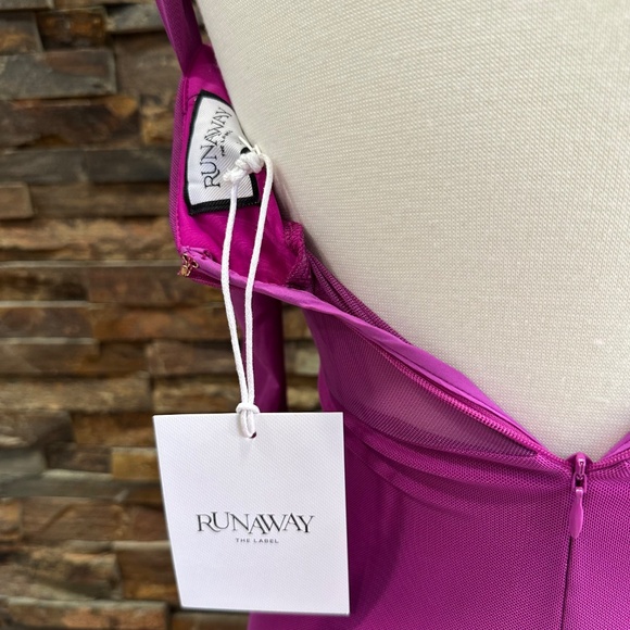 REVOLVE Runaway The Label Lamoura Dress Plum Size Small - Picture 9 of 17